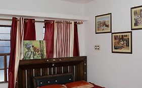 Karina Art Home Stay